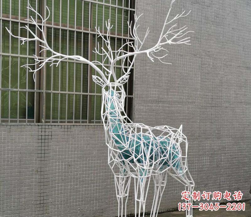 大同不锈钢镂空梅花鹿雕塑——流动的美丽