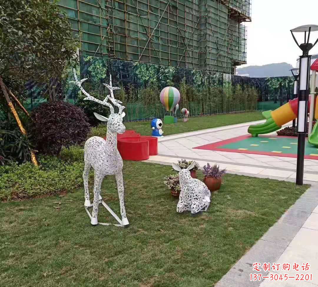 大同不锈钢梅花鹿雕塑点亮公园景观