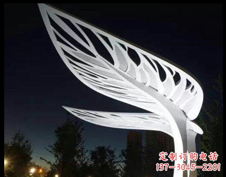 大同不锈钢镂空树叶雕塑点缀景观