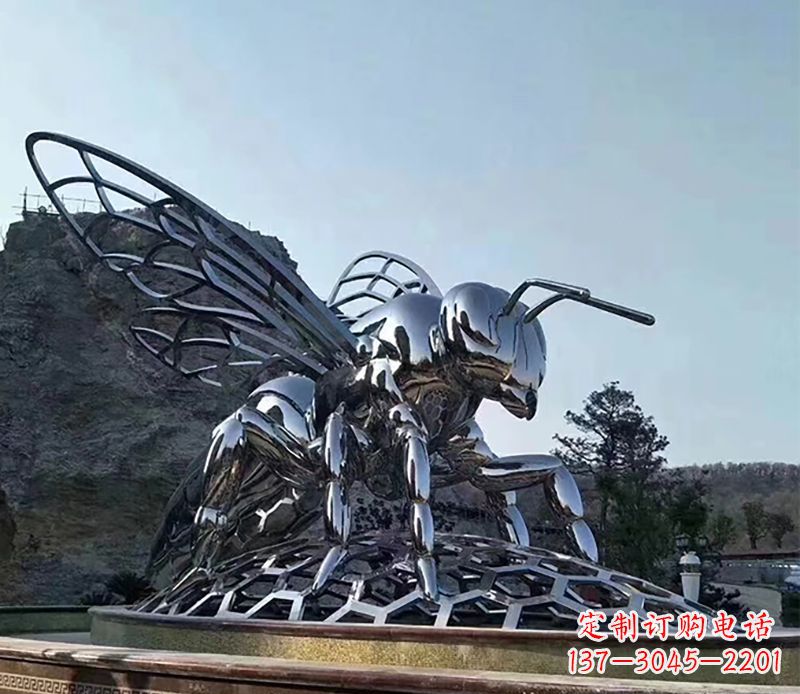 大同不锈钢蜜蜂雕塑精美雕塑点缀环境