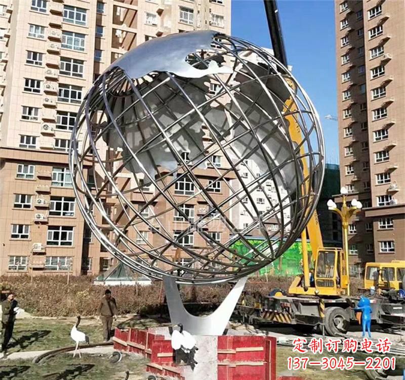 大同不锈钢地球仪雕塑以艺术表达地球的美