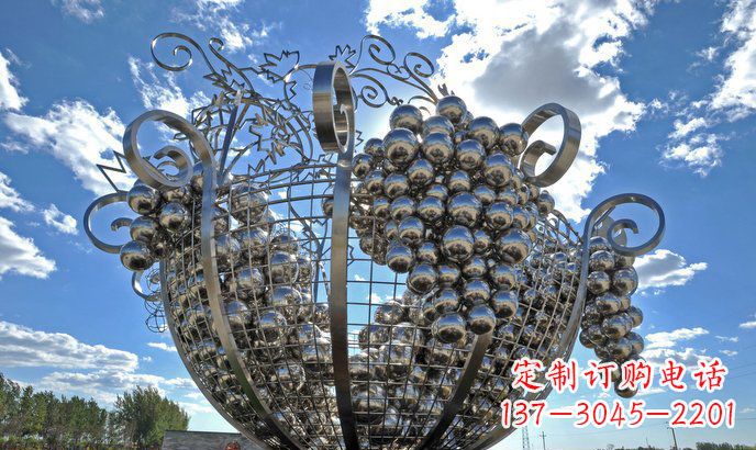大同不锈钢葡萄雕塑精致美观、经久耐用