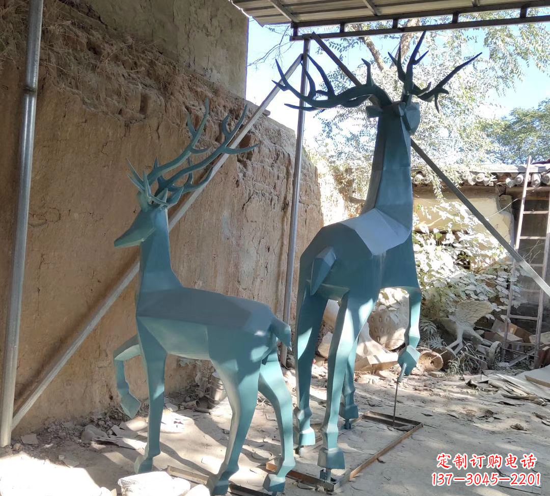大同不锈钢切面景观小鹿雕塑