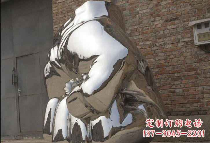 大同不锈钢拳头雕塑给人以力量的象征