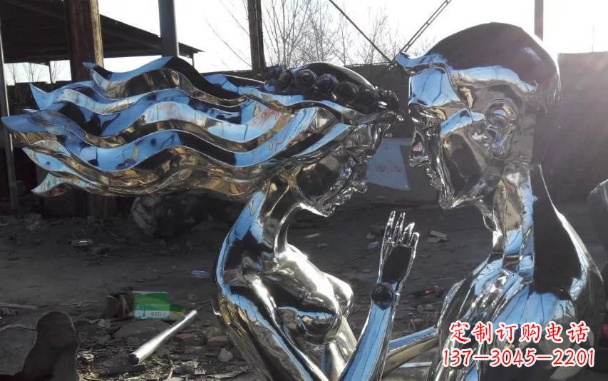 大同浪漫之爱——不锈钢情侣雕塑