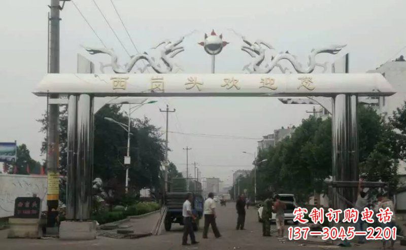 大同不锈钢双龙戏珠牌坊传承文化的雕塑之美