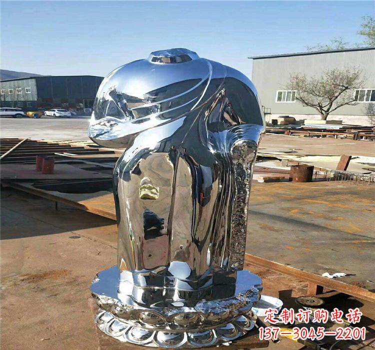 大同太湖石雕塑精美的艺术之作