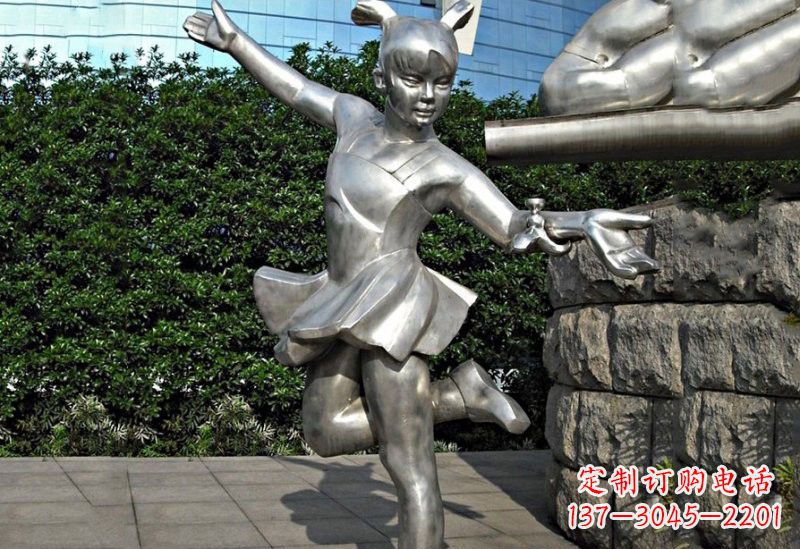 大同不锈钢踢毽子的小女孩雕塑