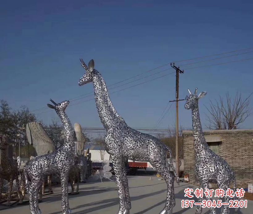 大同不锈钢镂空雕塑长颈鹿