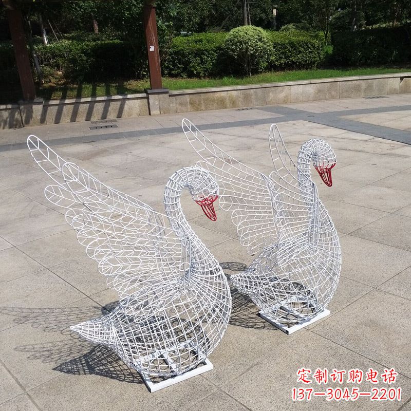 大同不锈钢铁艺网格展翅天鹅雕塑