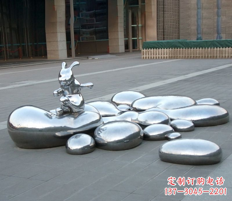 大同不锈钢兔子雕塑饱含艺术美感的艺术品