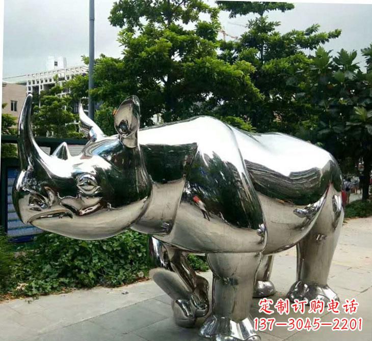 大同不锈钢犀牛雕塑传承自然之美