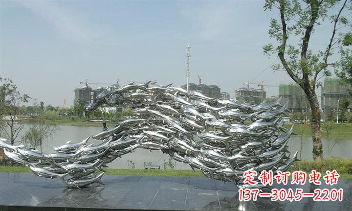 大同精美动物雕塑点缀不锈钢鱼群公园