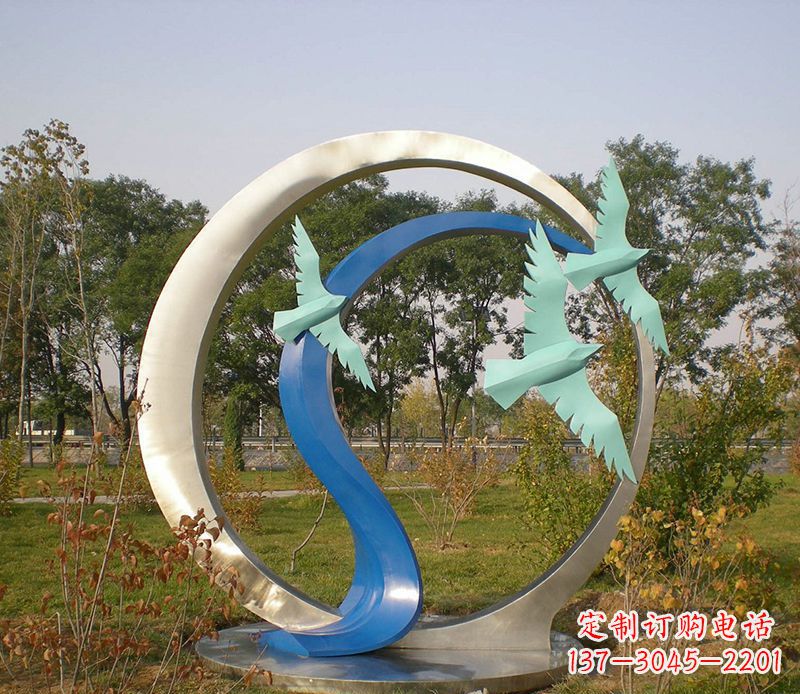 大同不锈钢圆环雕塑精致而优雅