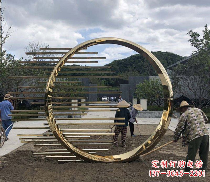 大同不锈钢圆环艺术雕塑——极致精湛的艺术美学