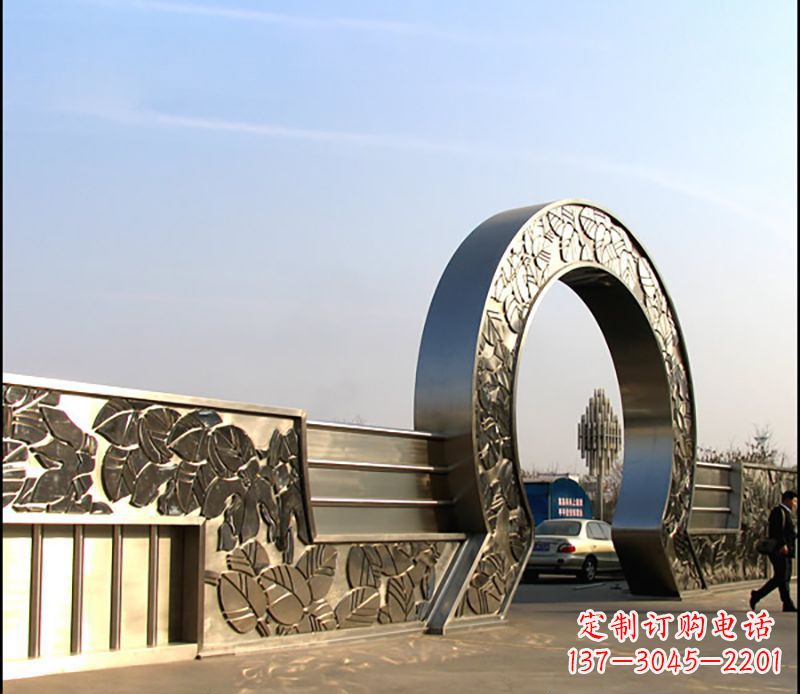 大同不锈钢圆形拱门企业雕塑