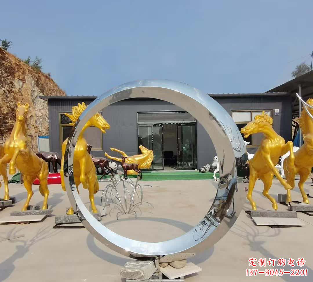 大同不锈钢造型圆环景观雕塑