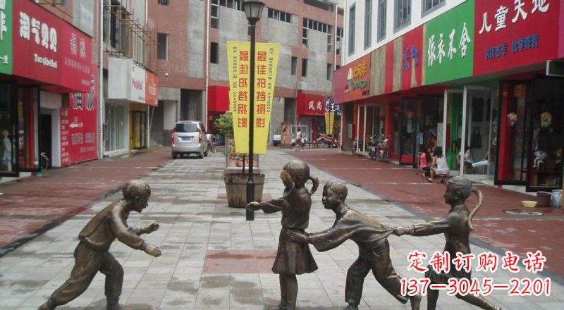 大同老鹰猎食雕塑