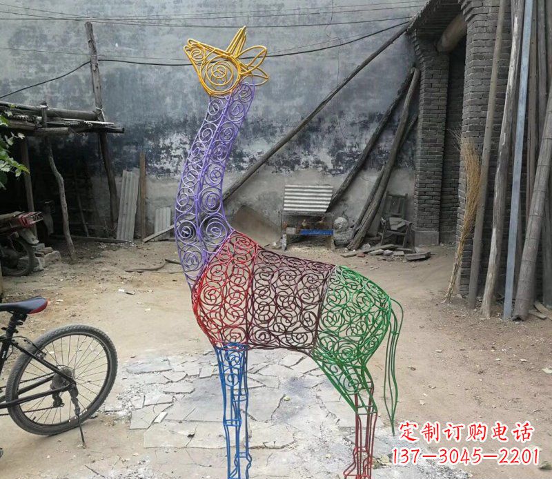 大同彩色不锈钢镂空梅花鹿雕塑——精美艺术品