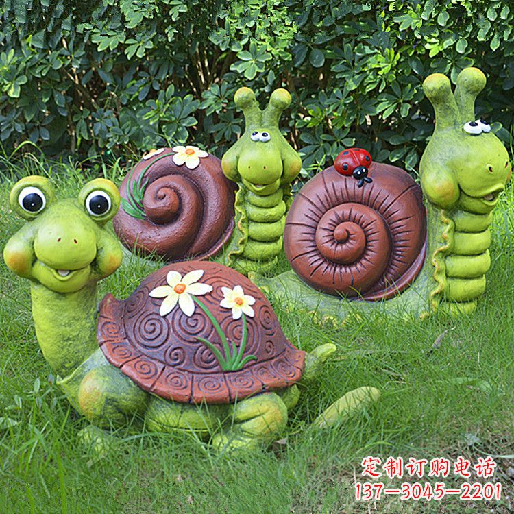 大同草坪小动物,玻璃钢卡通乌龟和蜗牛雕塑