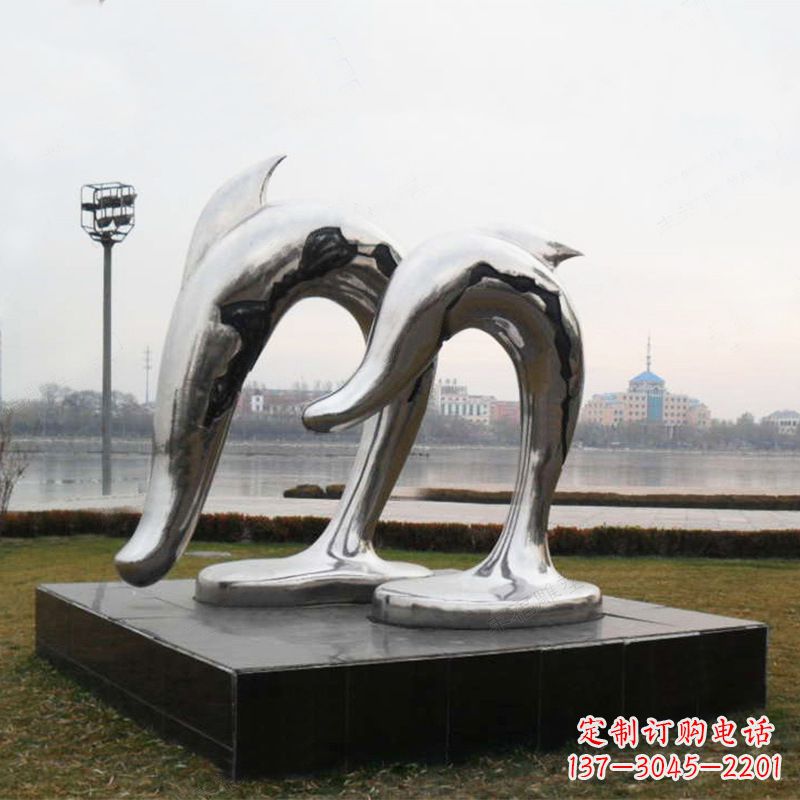 大同海豚公园动物景观雕塑的精灵