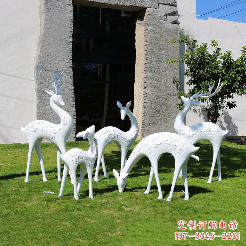 大同玻璃钢动物雕塑——给小区园林添彩