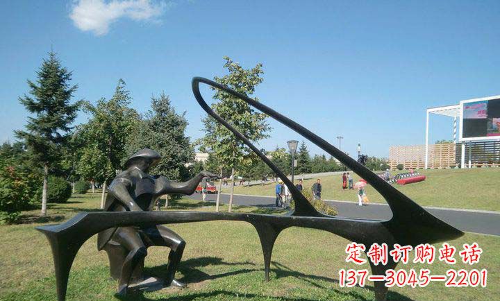 大同抽象人物弹钢琴铜雕