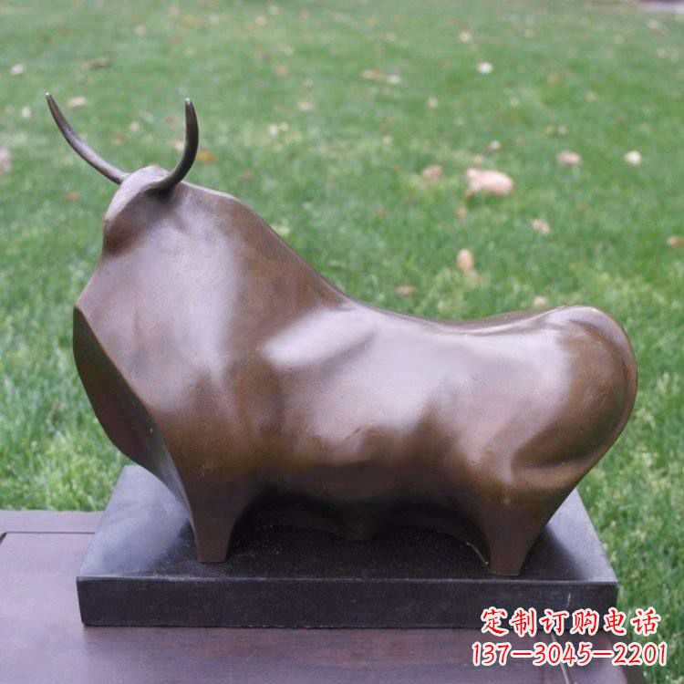 大同十二生肖铜牛雕塑——传承中国古老文化