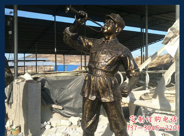 大同吹冲锋号的八路军铜雕