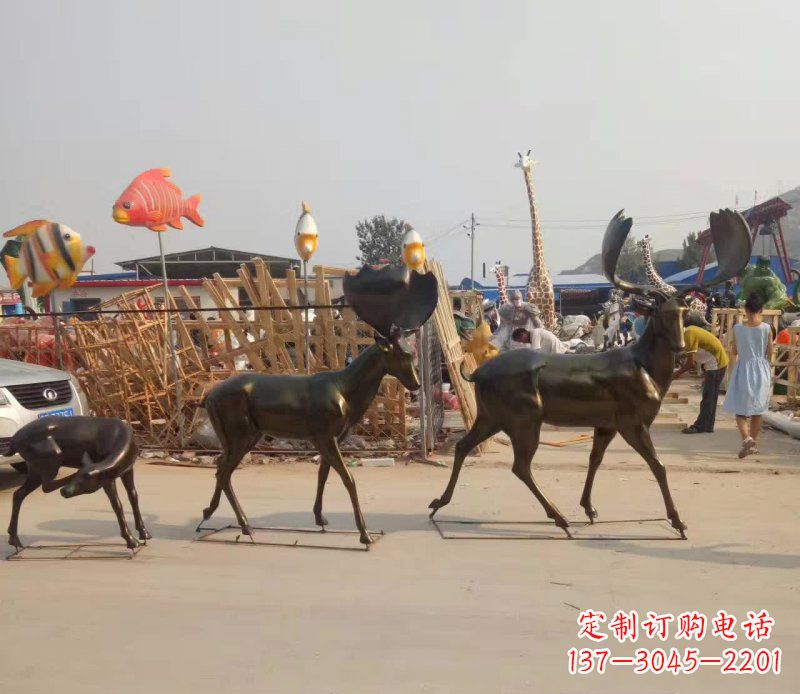 大同大角鹿群的铜雕美丽的艺术精品