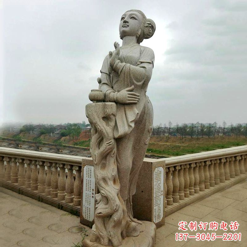 大同公园广场的貂蝉雕塑古代四大美女之一