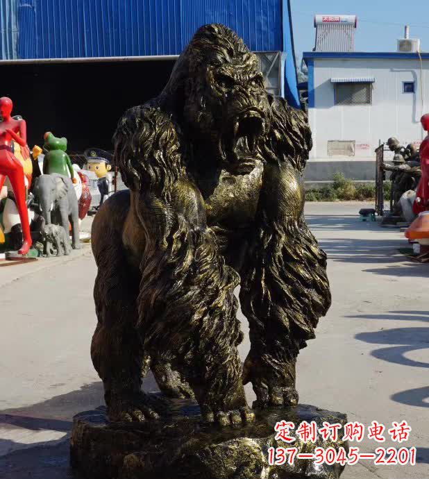 大同中领雕塑精美的猩猩铜雕