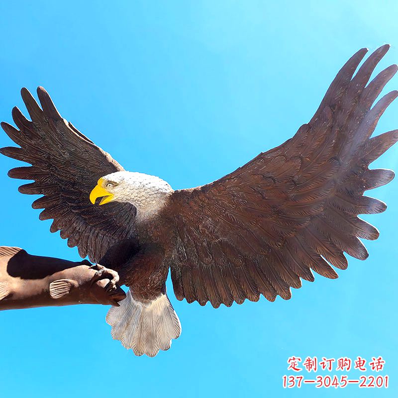 大同精致仿真老鹰玻璃钢雕塑