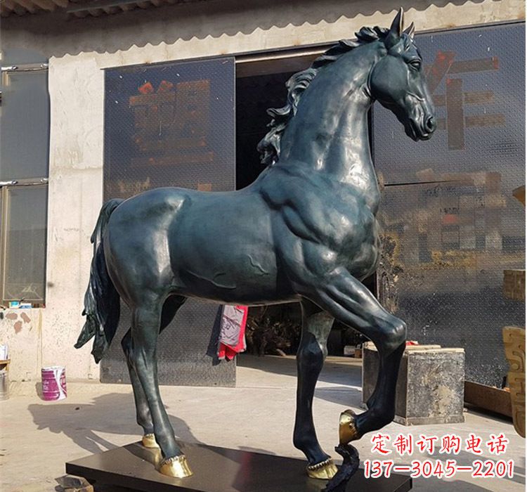大同大型公园铸铜马雕塑