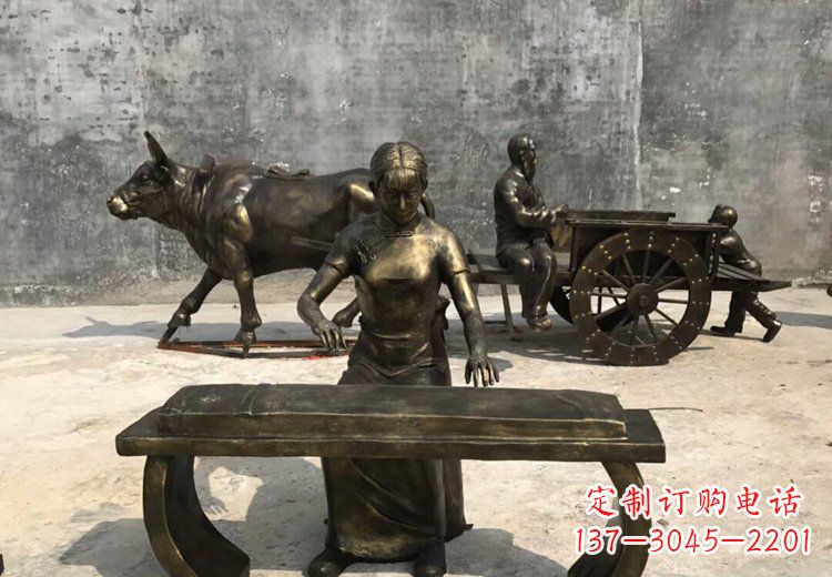 大同精美绝伦的古筝铜雕
