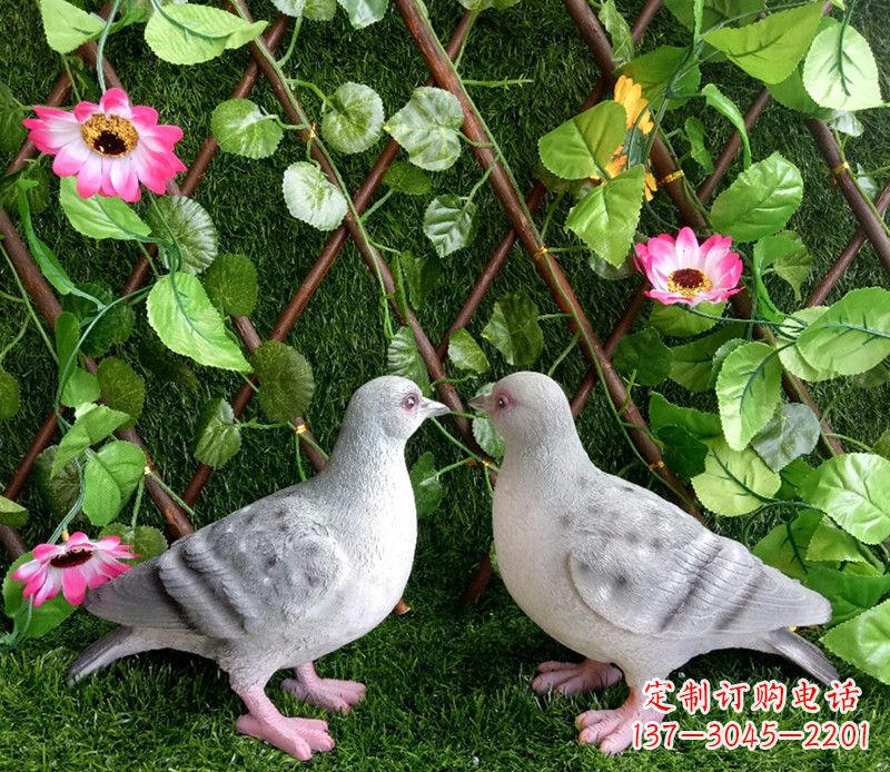 大同传递和平与美好的和平鸽雕塑