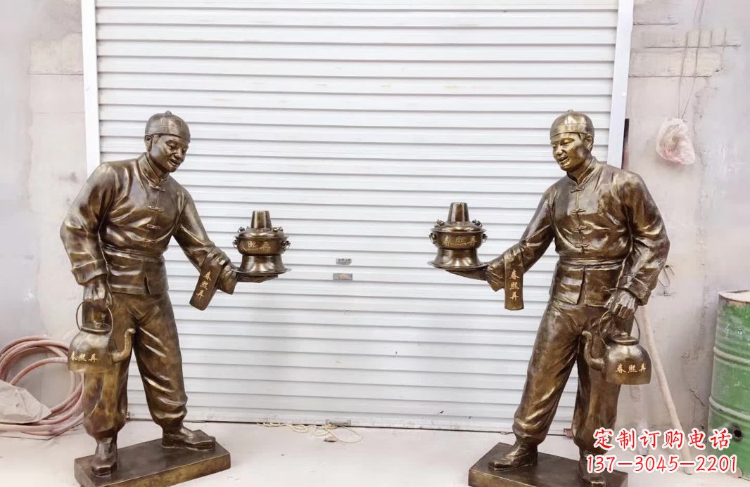 大同店小二铜雕塑——传承传统铸造工艺