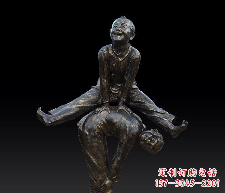 大同儿童友善的山羊雕塑