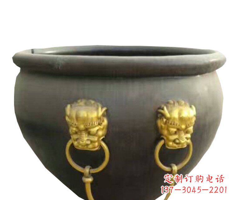 大同仿古鎏金狮子头水缸铜雕塑