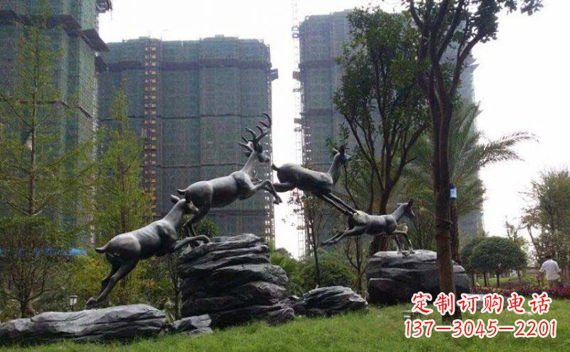 大同飞奔小鹿小区精美动物铜雕