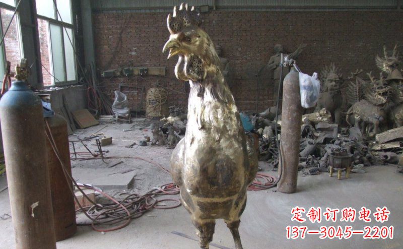 大同雕刻公鸡铜雕,铸就艺术之美