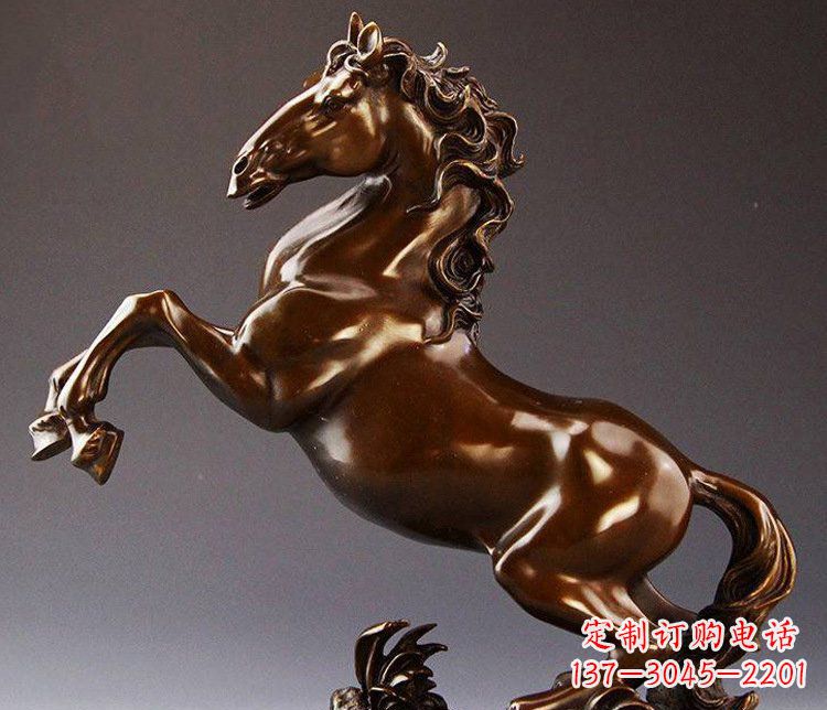 大同青铜马头雕塑