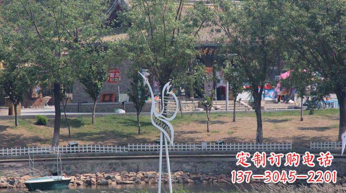 大同融合瑞雪灵羽,灵灯晶莹不锈钢仙鹤雕塑