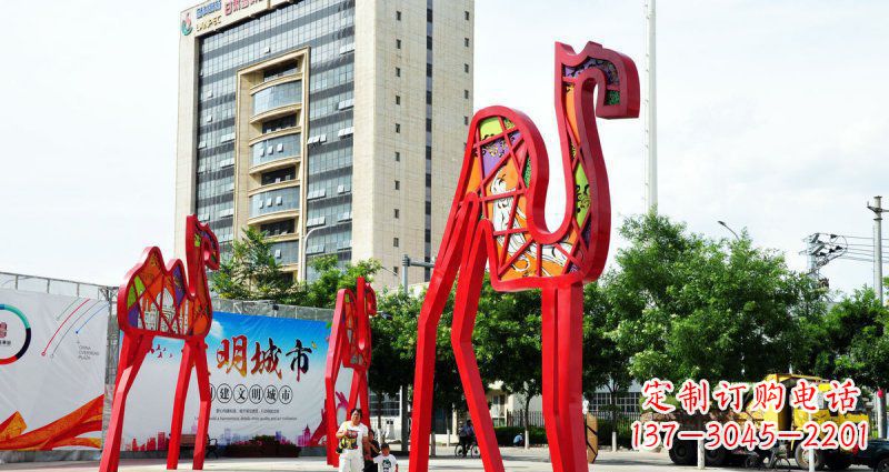 大同品质精良的公园不锈钢骆驼雕塑