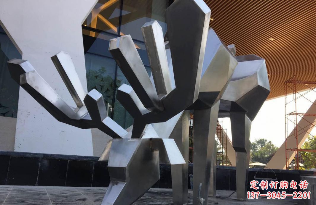 大同高端不锈钢抽象驯鹿雕塑
