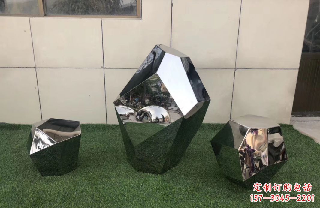 大同高质感不锈钢鹅卵石雕塑