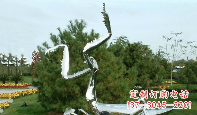 大同不锈钢螳螂雕塑