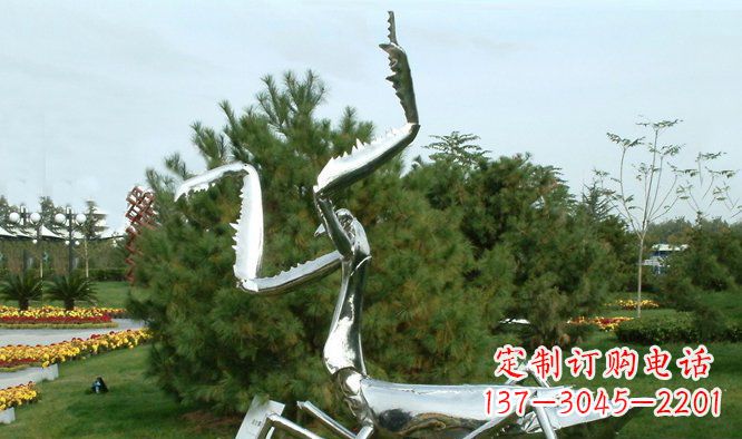 大同优雅大气的不锈钢螳螂雕塑
