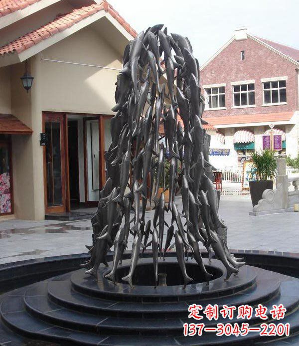 大同跃动的生命——景区向上游的鱼群喷泉雕塑