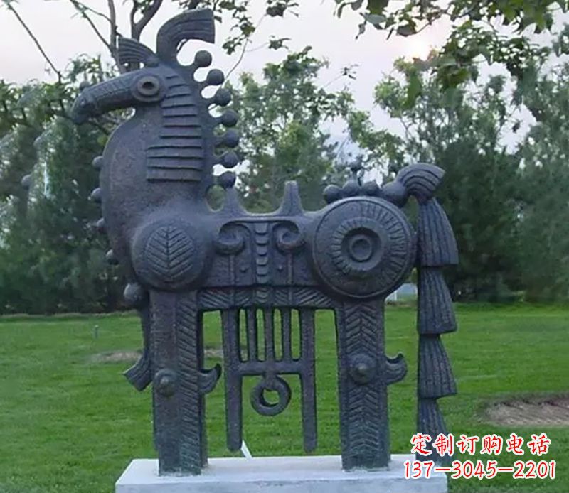 大同公园抽象马铜雕 (2)